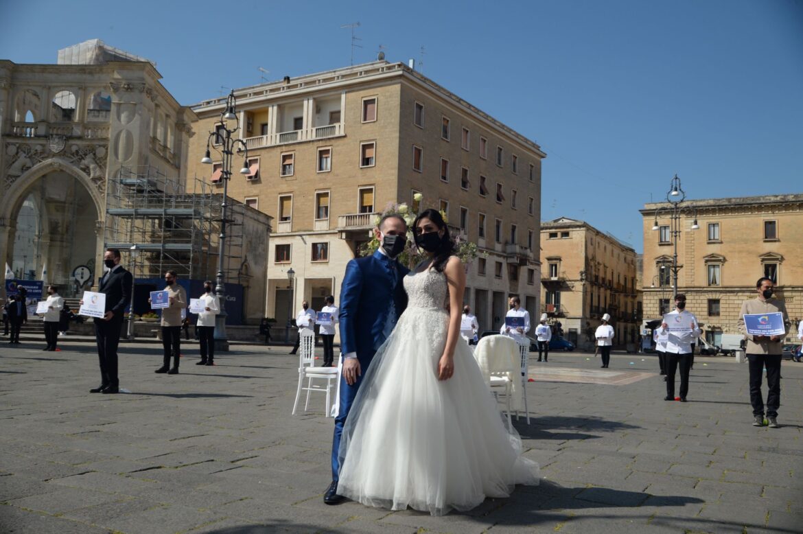 Confcommercio Lecce organizza il flash mob “Insieme per il wedding”