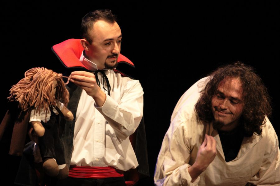 LA COMPAGNIA DEI CIARLATANI – Teatro di Strada