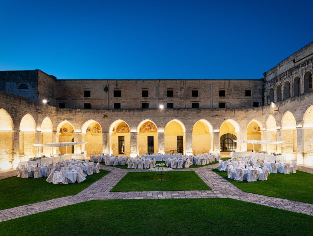 CHIOSTRO DEI DOMENICANI location eventi Lecce