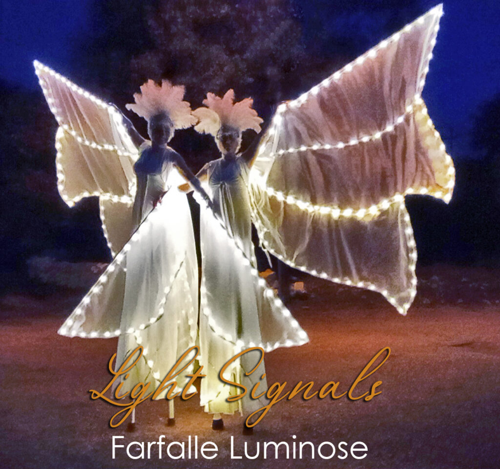 Farfalle Luminose sui Trampoli, Animazione Matrimoni Light Signals - Farfalle Luminose sui Trampoli, Fornitori Light Signals - Farfalle Luminose sui Trampoli, Matrimonio Light Signals - Farfalle Luminose sui Trampoli, Nozze Light Signals - Farfalle Luminose sui Trampoli, Animazione Matrimoni Puglia, Animazione Matrimoni Lecce, Matrimonio Puglia, Fornitori Puglia, Fornitori Lecce, Matrimonio Lecce