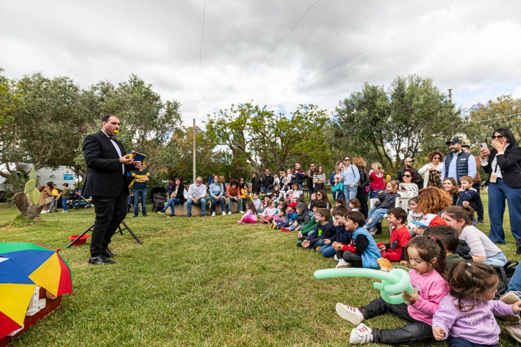 mago-milo-events-artistidistrada-puglia-open-circus-puglia-japigia-wedding (6)