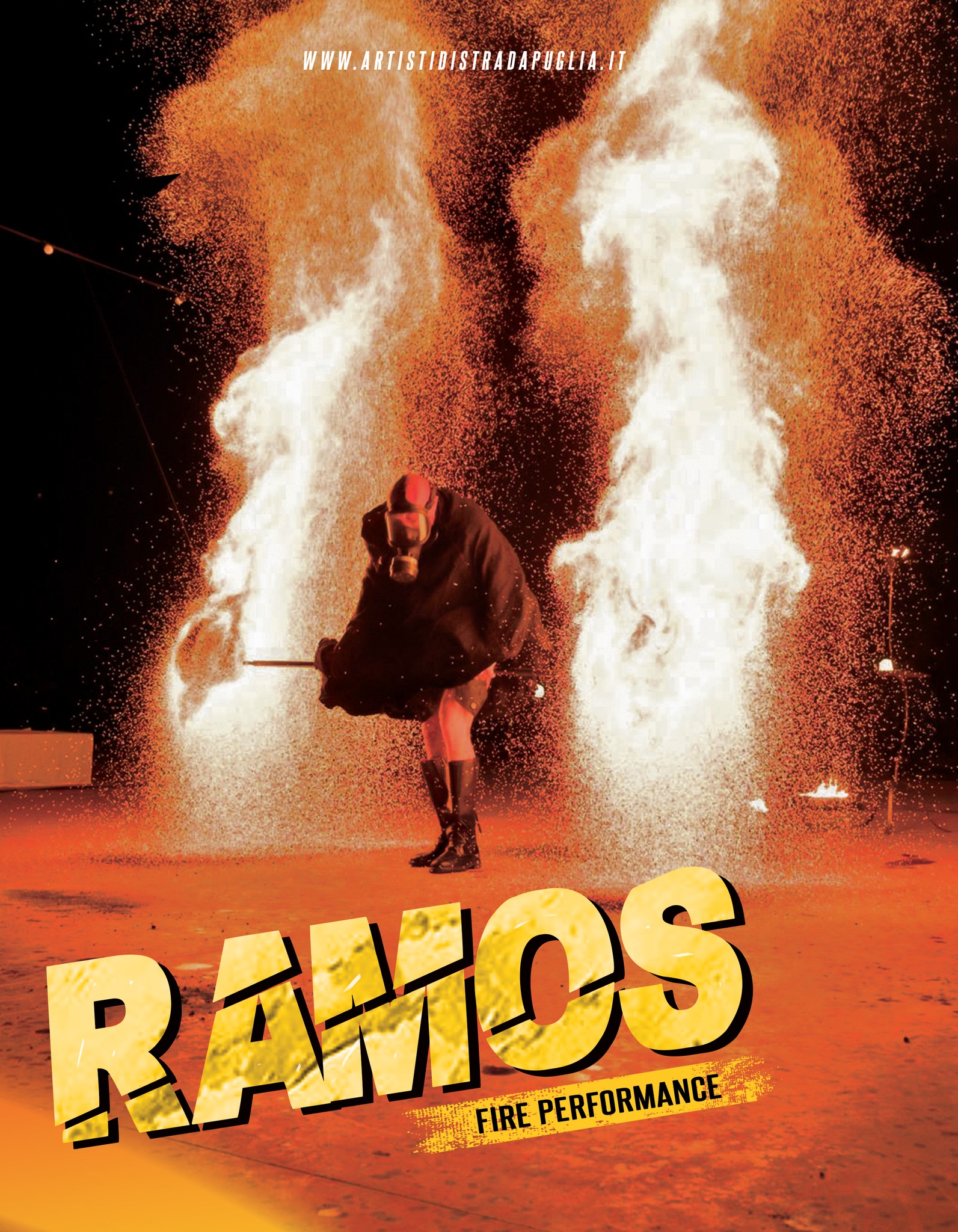 ramos-sputafuoco-mangiafuoco-manipolatore-fuoco-artistidistrada-puglia (4)