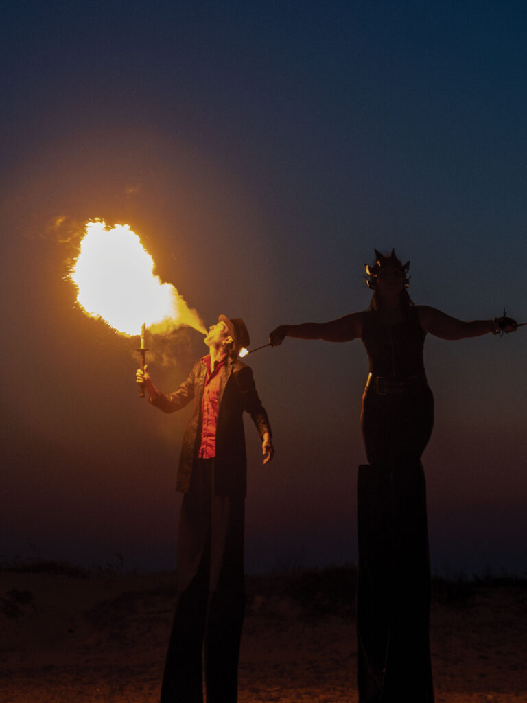 fire-storm-verticali-twinstudios