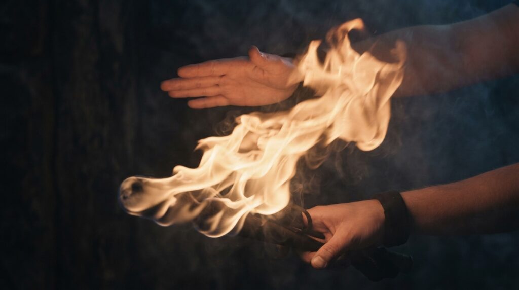 Artisti di Strada Puglia Eventi propone spettacoli di fuoco e giocoleria luminosa per matrimoni, feste private, eventi aziendali e sagre in tutta la Puglia. Performance personalizzate con colonna sonora a scelta, adatte sia a location interne (con attrezzature LED) che esterne. Team di 2-4 fire performer specializzati in fachirismo, sputafuoco, trampolieri, acrobatica aerea e bolas infuocate. Impatto visivo garantito, sicurezza massima, emozioni assicurate.